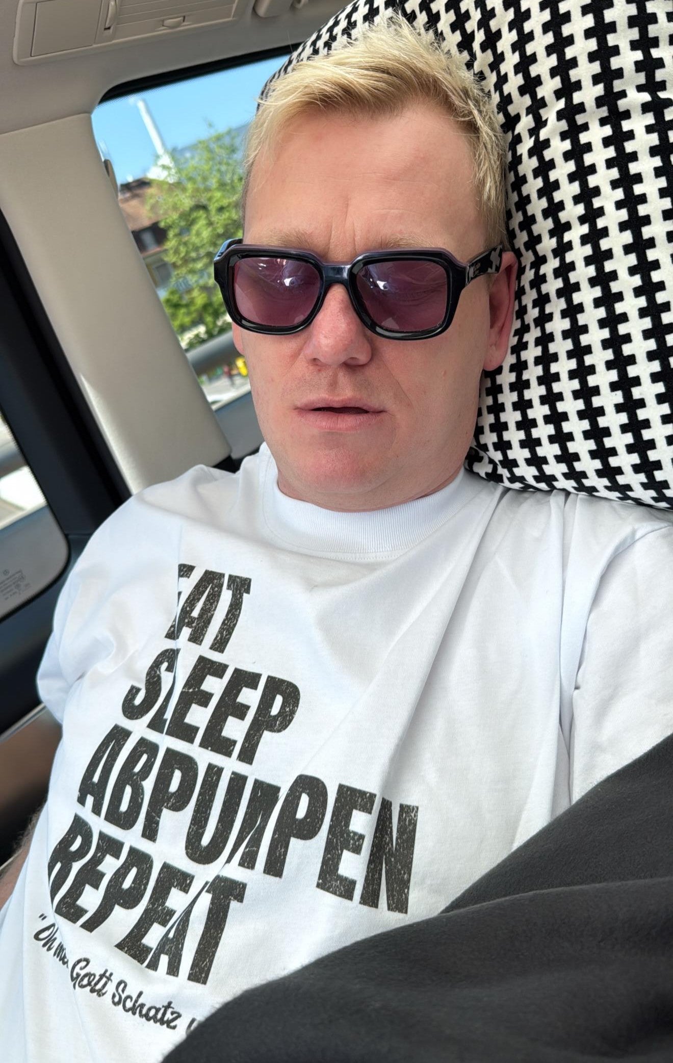 Knossi's Repeat T-Shirt